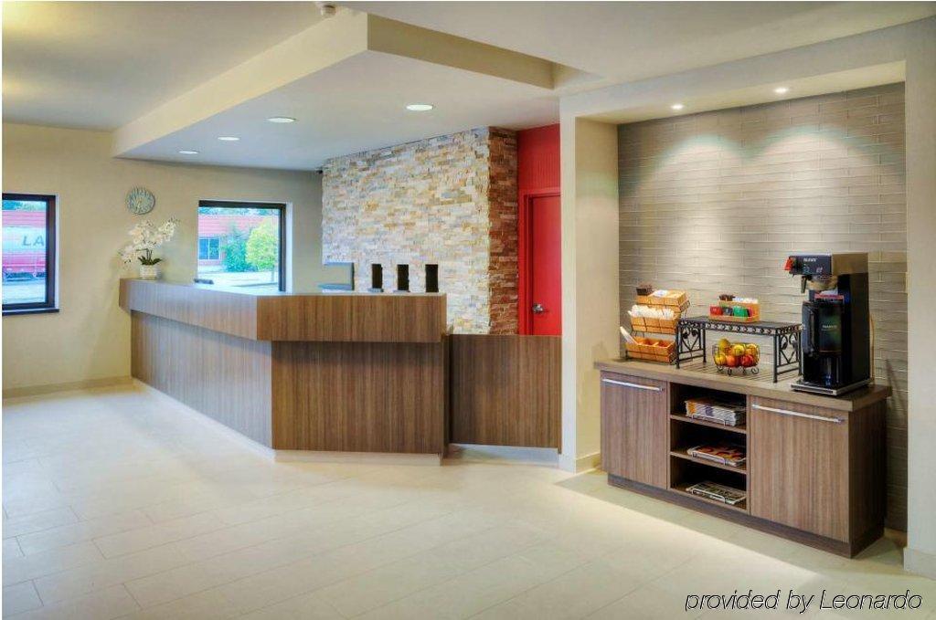 Comfort Inn Waterloo Beltér fotó